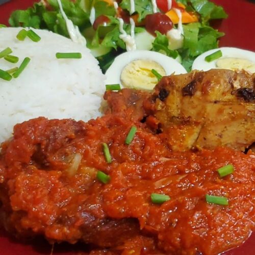 white rice with tomatoes stew